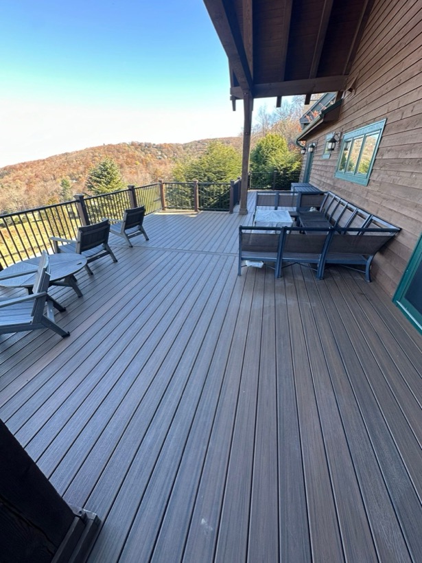 Covered Deck built by Mountain Fence & Deck in Western North Carolina