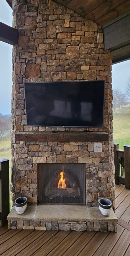 Outdoor Living Space built by Mountain Fence & Deck in Western North Carolina
