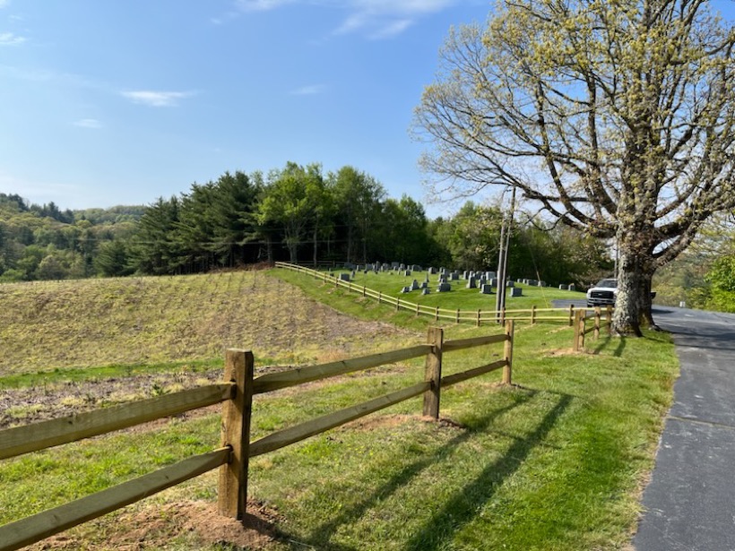 Fence and deck work in Jefferson