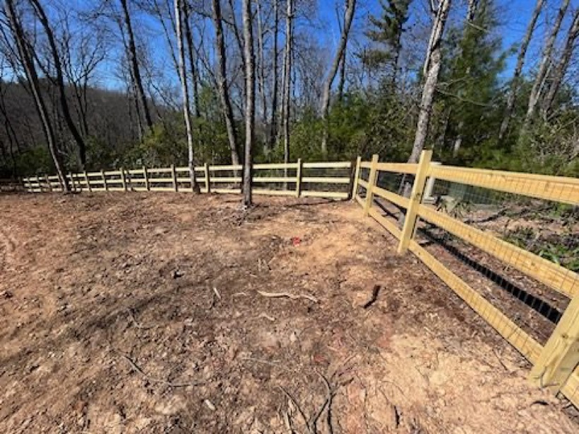 Fence work in Canton