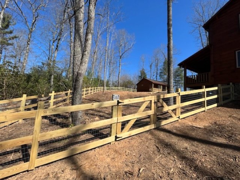 Fence and deck work in Vilas