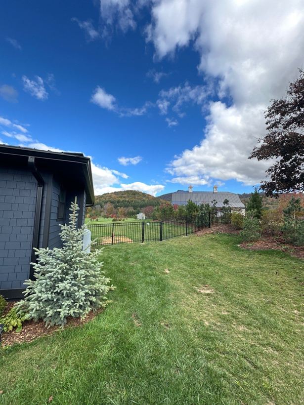 Aluminum Fence by Mountain Fence and Deck