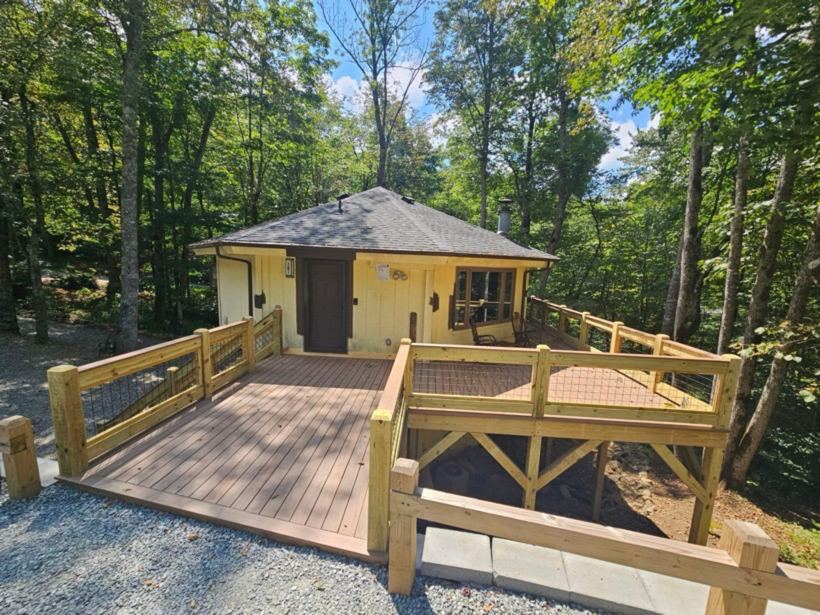 Custom Deck by Mountain Fence and Deck